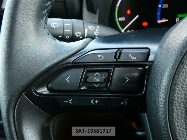 Toyota YARIS CROSS 2022-06 7331501-11