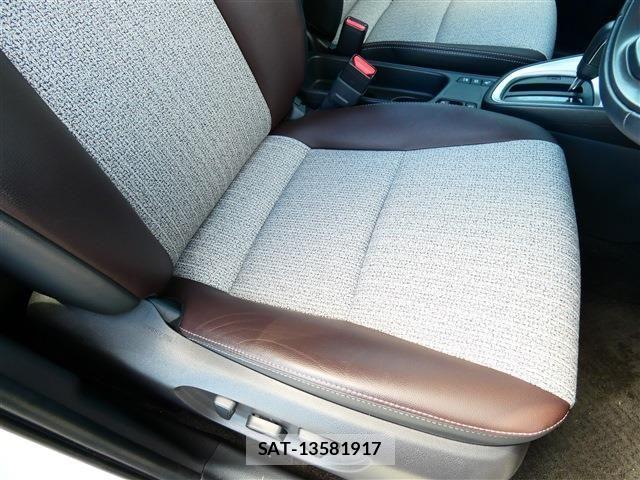 Toyota YARIS CROSS 2022-06 7331501-19