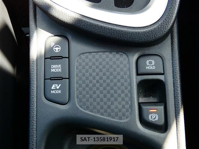 Toyota YARIS CROSS 2022-06 7331501-7