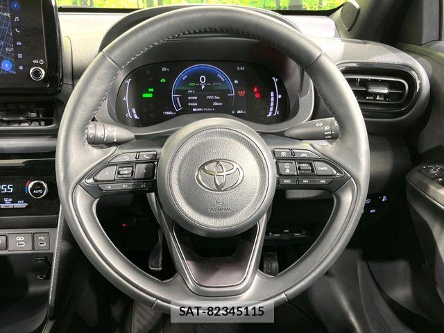 Toyota YARIS CROSS 2025-07 7332729-11