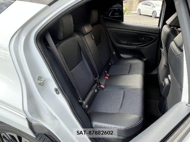 Toyota YARIS CROSS 2024-06 7331485-9