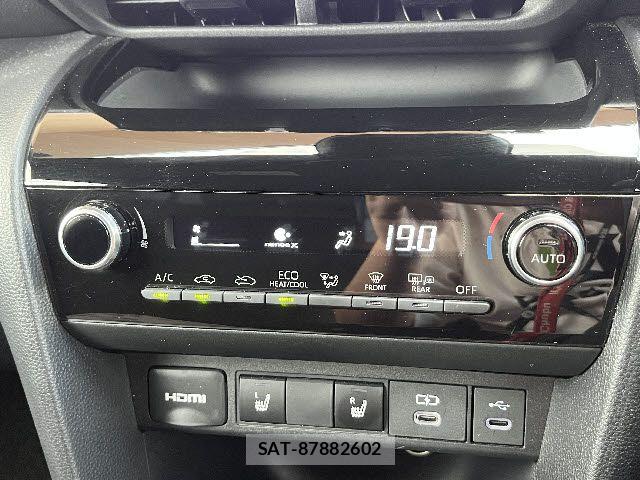 Toyota YARIS CROSS 2024-06 7331485-14