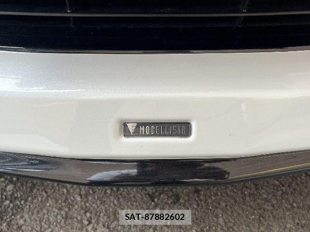 Toyota YARIS CROSS 2024-06 7331485-23