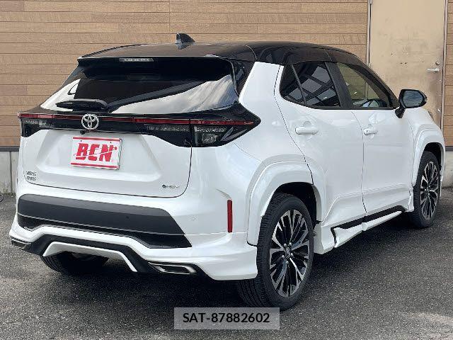 Toyota YARIS CROSS 2024-06 7331485-2