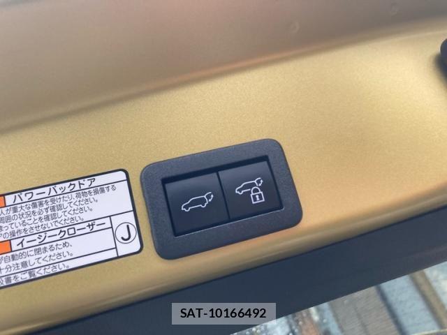 Toyota YARIS CROSS 2022-03 7331523-9