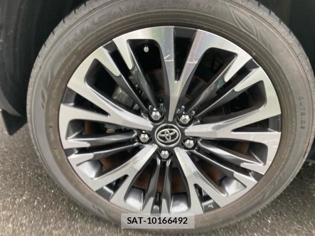 Toyota YARIS CROSS 2022-03 7331523-4