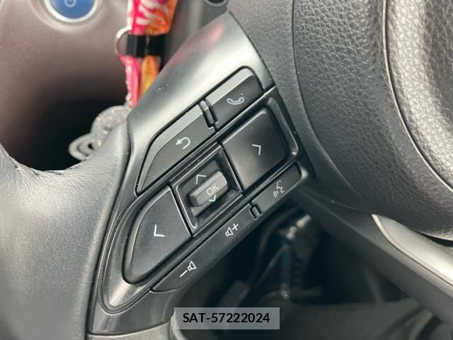 Toyota YARIS CROSS 2021-08 7331534-17