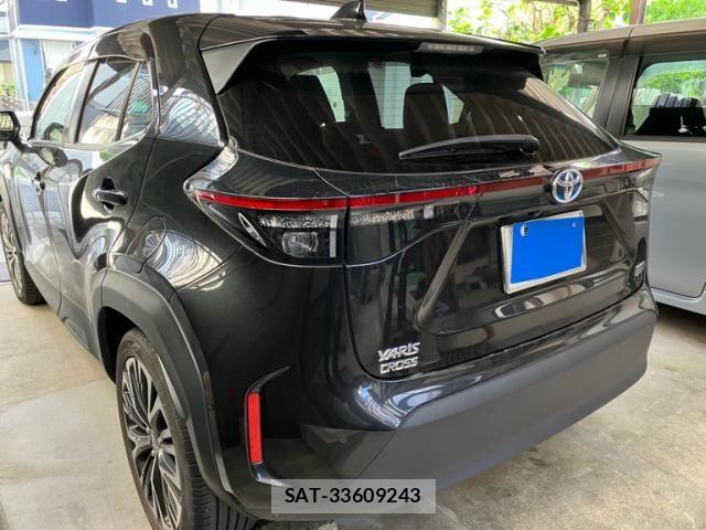 Toyota YARIS CROSS 2020-11 7331535-3