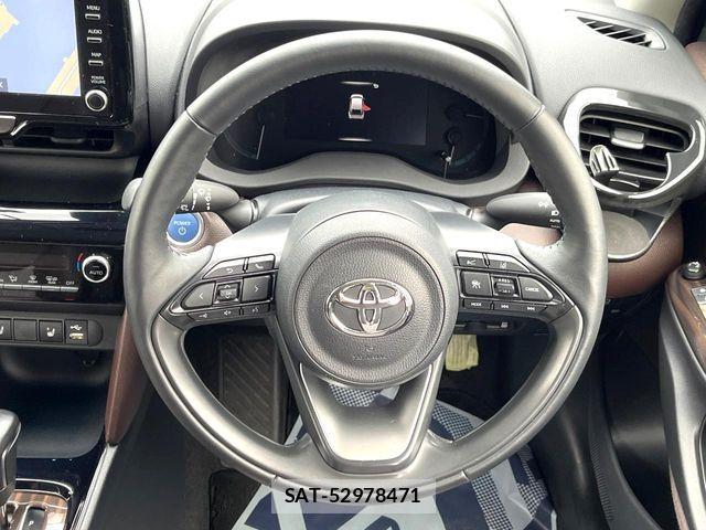 Toyota YARIS CROSS 2021-10 7331508-10