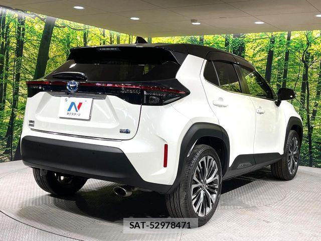 Toyota YARIS CROSS 2021-10 7331508-16