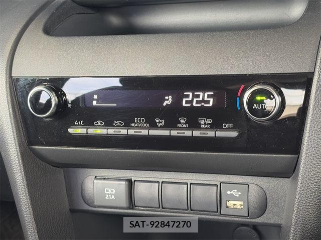 Toyota YARIS CROSS 2020-10 7331525-12