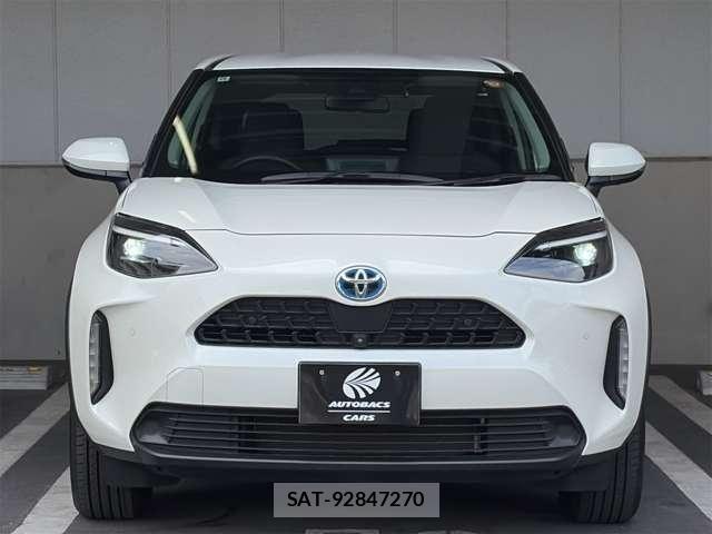 Toyota YARIS CROSS 2020-10 7331525-27
