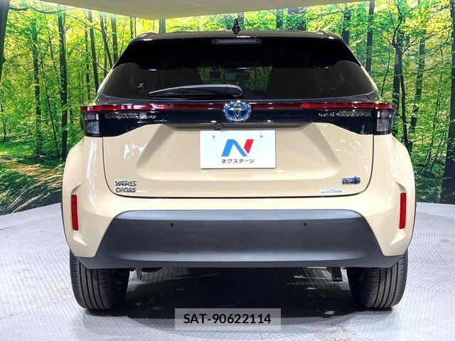 Toyota YARIS CROSS 2023-07 7331484-14