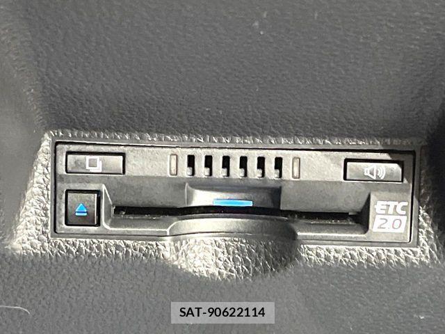 Toyota YARIS CROSS 2023-07 7331484-6