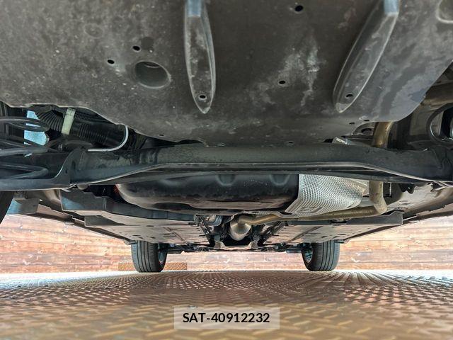 Toyota YARIS CROSS 2024-03 7331483-16