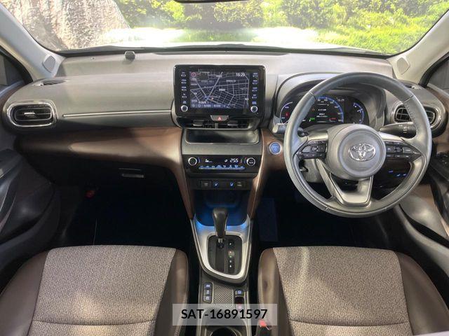 Toyota YARIS CROSS 2021-08 7331496-1