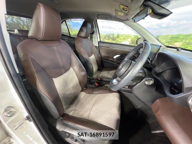 Toyota YARIS CROSS 2021-08 7331496-8
