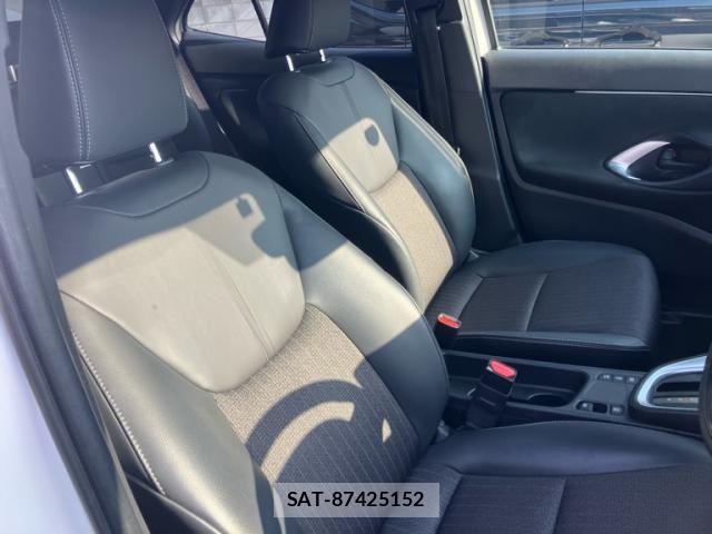 Toyota YARIS CROSS 2023-12 7331527-12