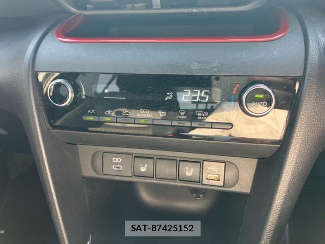 Toyota YARIS CROSS 2023-12 7331527-19