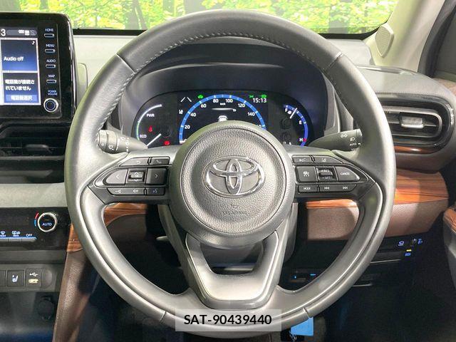 Toyota YARIS CROSS 2021-08 7331526-10