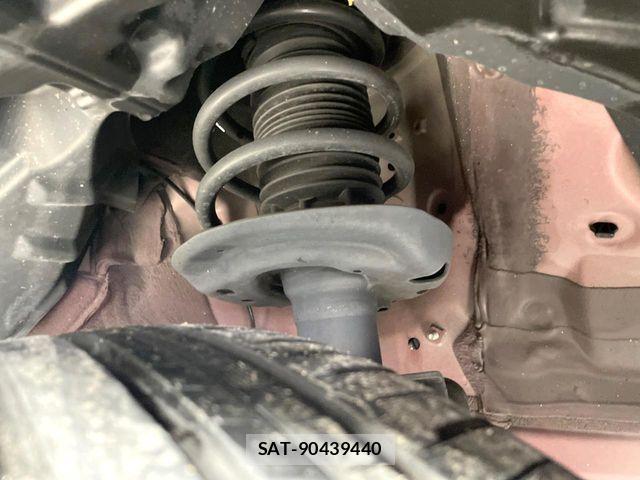 Toyota YARIS CROSS 2021-08 7331526-19