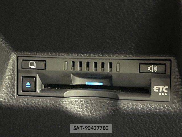 Toyota YARIS CROSS 2022-01 7331509-4