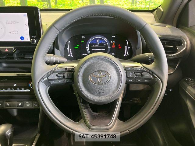 Toyota YARIS CROSS 2024-02 7331497-10