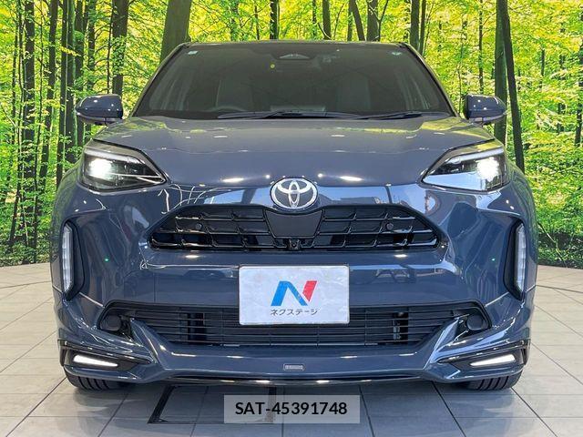 Toyota YARIS CROSS 2024-02 7331497-13
