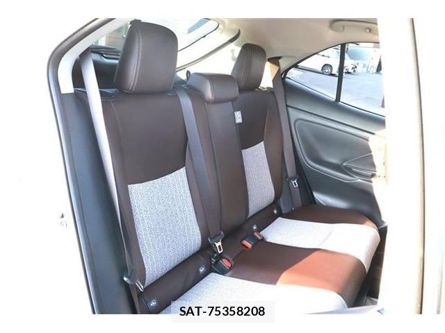 Toyota YARIS CROSS 2021-08 7331488-12