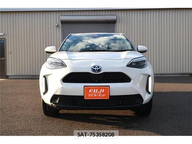 Toyota YARIS CROSS 2021-08 7331488-16