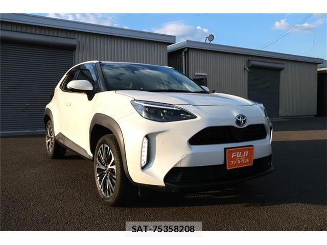 Toyota YARIS CROSS 2021-08 7331488-18