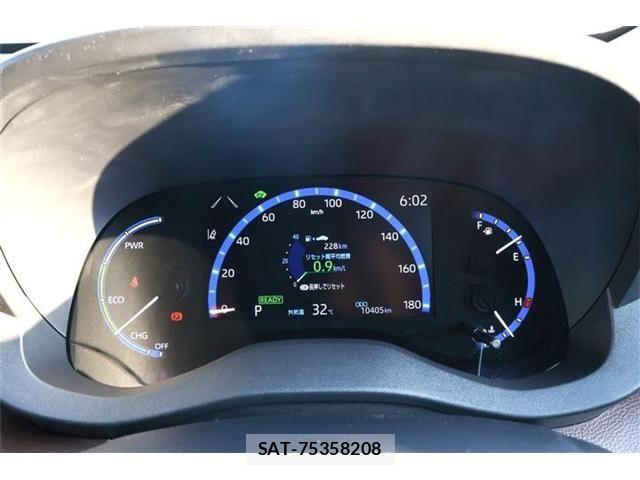 Toyota YARIS CROSS 2021-08 7331488-22