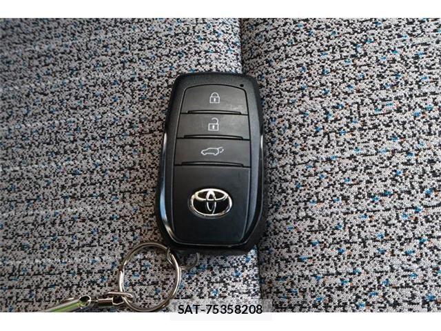 Toyota YARIS CROSS 2021-08 7331488-23