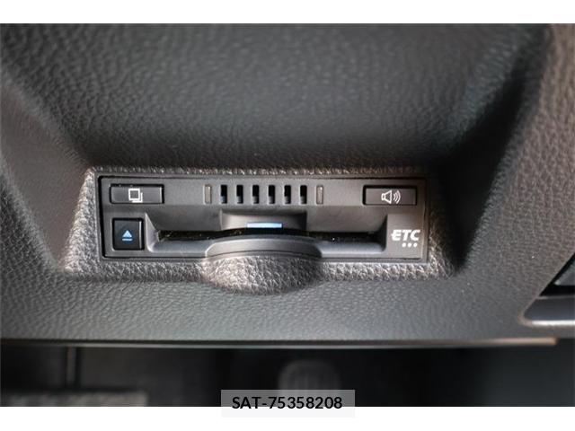 Toyota YARIS CROSS 2021-08 7331488-6