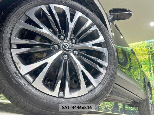Toyota YARIS CROSS 2020-12 7331516-12