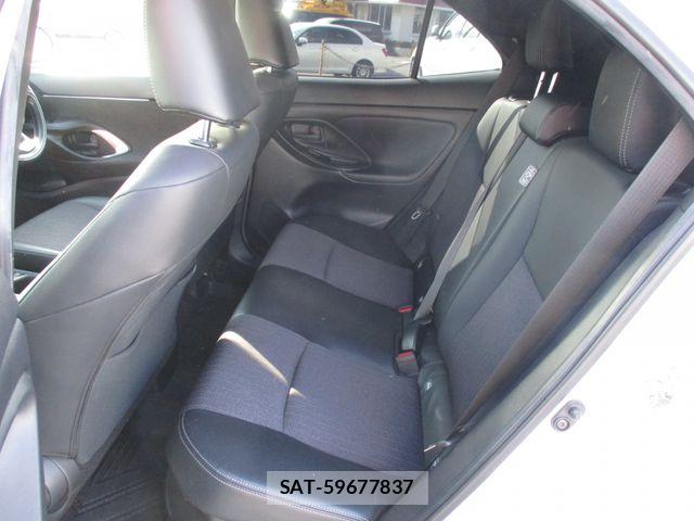 Toyota YARIS CROSS 2023-12 7331500-11