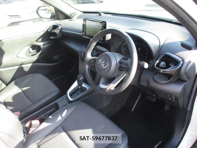 Toyota YARIS CROSS 2023-12 7331500-13