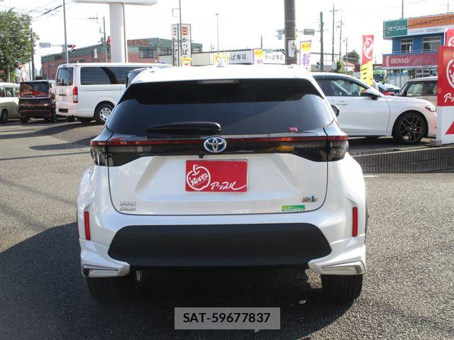 Toyota YARIS CROSS 2023-12 7331500-5