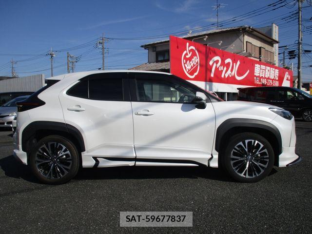Toyota YARIS CROSS 2023-12 7331500-6