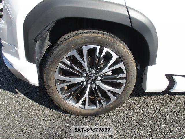 Toyota YARIS CROSS 2023-12 7331500-8