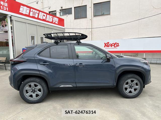 Toyota YARIS CROSS 2024-06 7331512-24