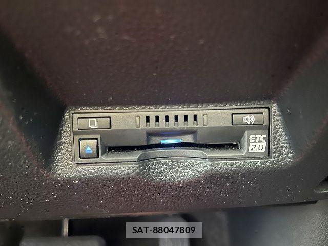 Toyota YARIS CROSS 2021-05 7331524-15