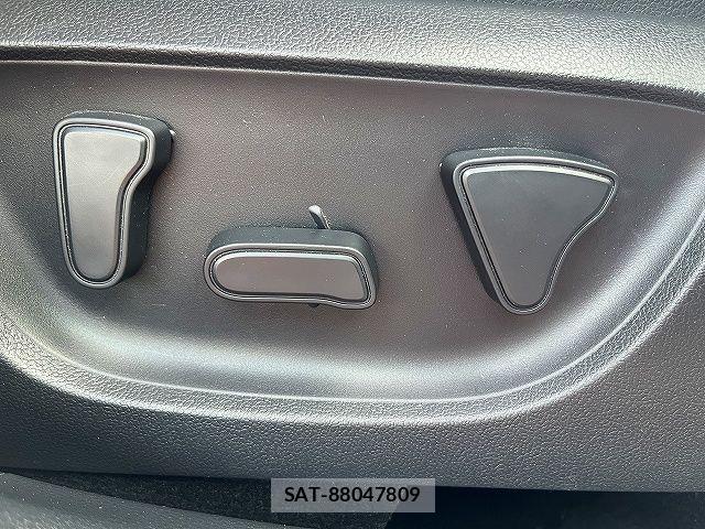 Toyota YARIS CROSS 2021-05 7331524-21