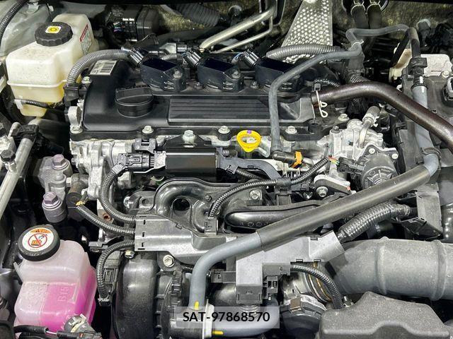 Toyota YARIS CROSS 2023-11 7331487-18