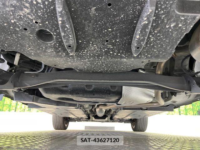 Toyota YARIS CROSS 2021-08 7360694-18