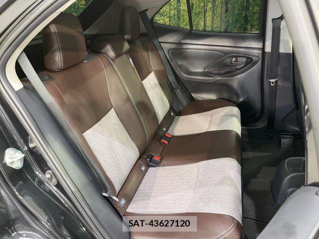 Toyota YARIS CROSS 2021-08 7360694-8