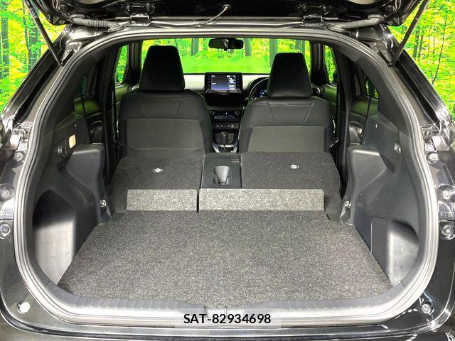 Toyota YARIS CROSS 2023-09 7360684-9