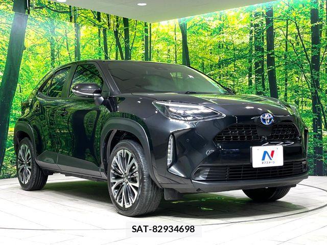 Toyota YARIS CROSS 2023-09 7360684-15