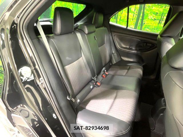 Toyota YARIS CROSS 2023-09 7360684-8