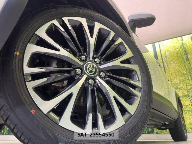 Toyota YARIS CROSS 2021-03 7360701-12